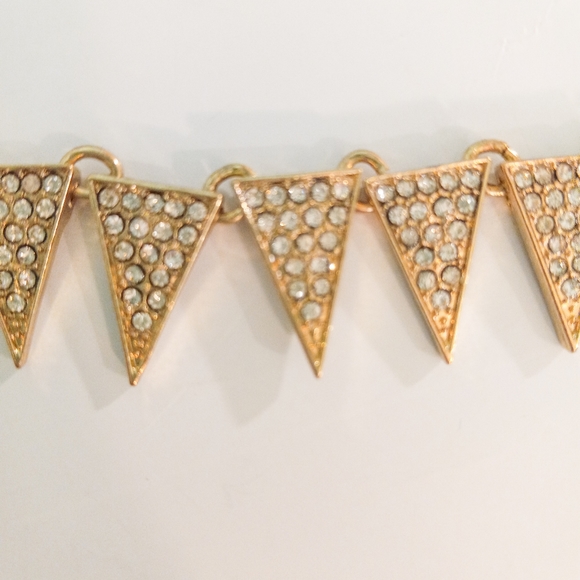 NWT | Banana Republic Gold Toned Rhinestone Triangle Necklace - Picture 4 of 5
